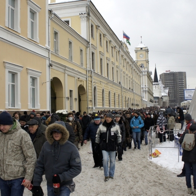 Может, пора возвращаться назад?