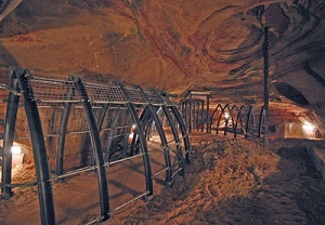 schlossberg_hoehlen2007_05.jpg