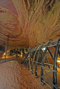 schlossberg_hoehlen2007_03.jpg