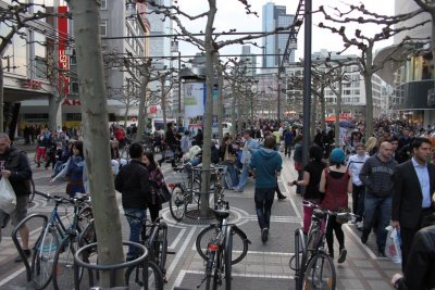 Фото. Франкфурт-на-Майне. Люди.