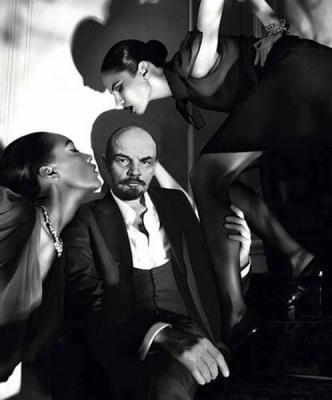 Ленин и ангелы.jpg